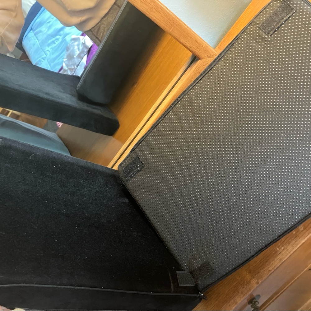 Adjustable Footrest - Picture 8 of 16